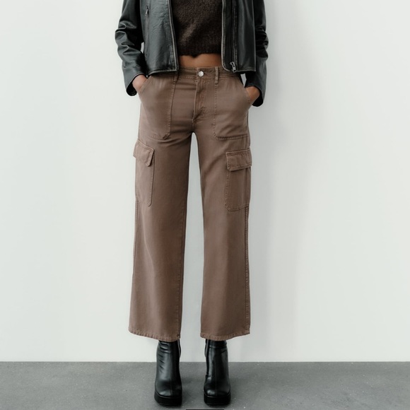 Zara Pants - Zara straight leg cargo pants with high waist NWT